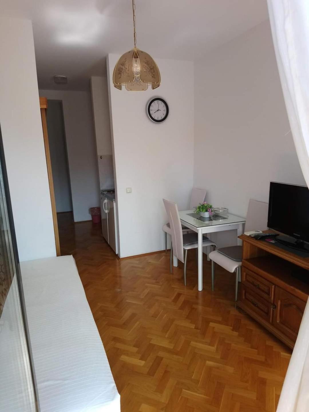 Guesthouse Mario&Marina Makarska Rom bilde